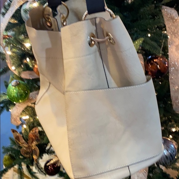 NWOT Creme/Tan Leather Hobo Bag!! - Picture 6 of 6